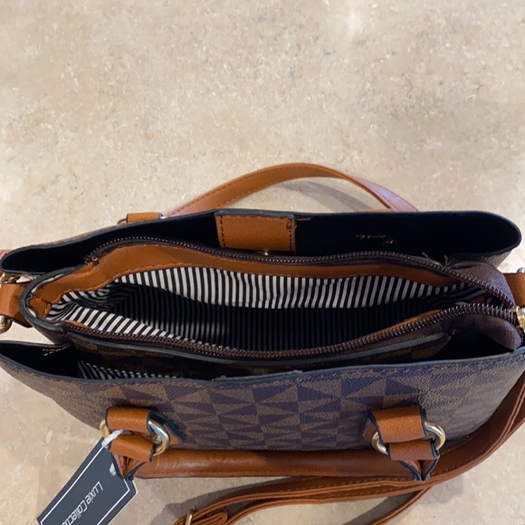 Crossbody Bag - Picture 2 of 4